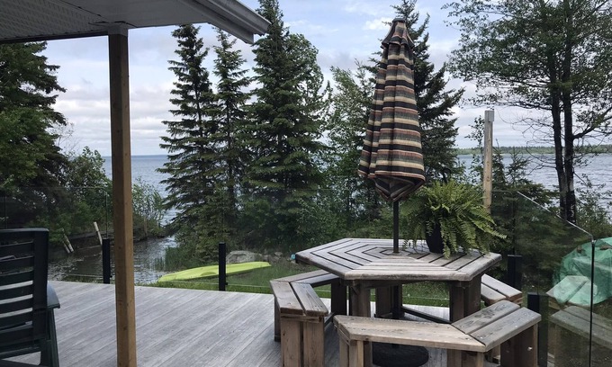 Candle Lake House | Beautiful Waterfront Property on Candle Lake