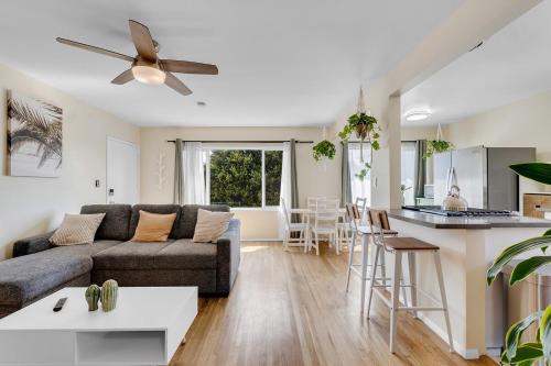 Culver - West Apartment | Beautifully Remodeled 2bed1bath Apartment Top Location 15 min to Beach