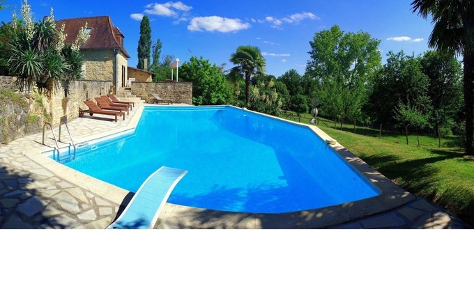 Fleurac House | Beautifully renovated country house in fantastic location and a vast private pool!