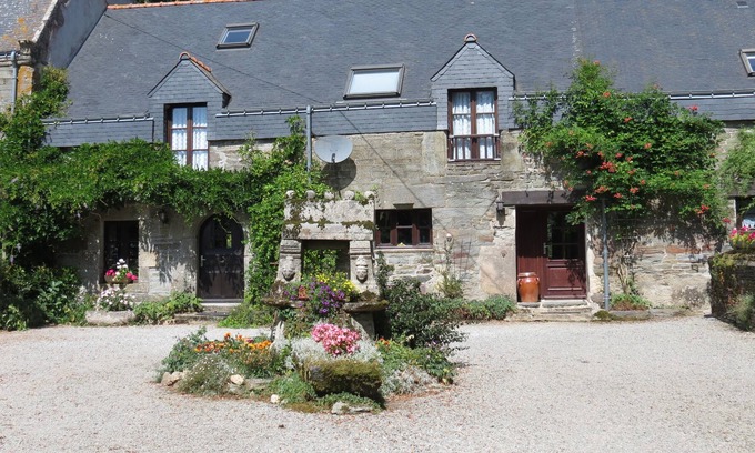 Plumeliau Cottage | Beautifully restored house attached to the Manoir with heated 12 x 6 m pool