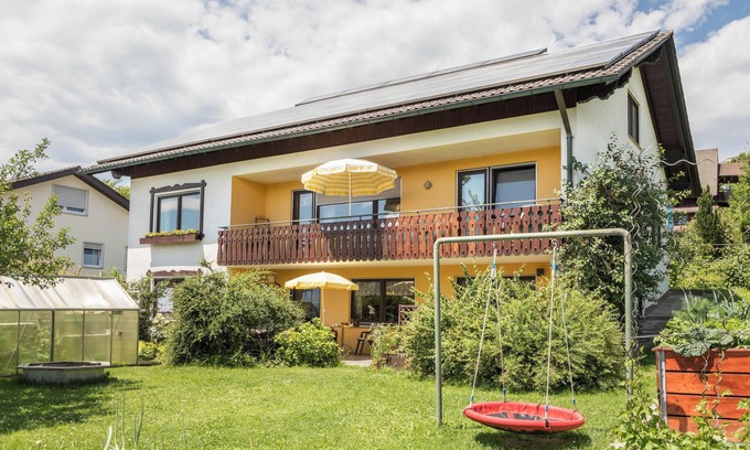 Hergensweiler Apartment | Bed and Breakfast at Gertrud's with Garden, Terrace & Playground
