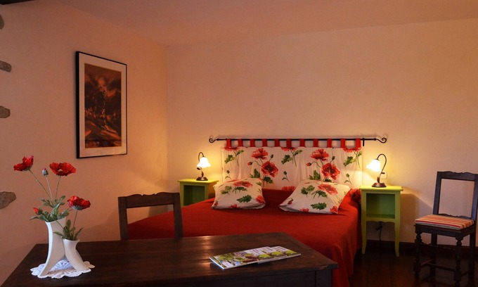 Bioncourt Bed & Breakfast | Bed and Breakfast in the countryside - Le Cos des Pommes
