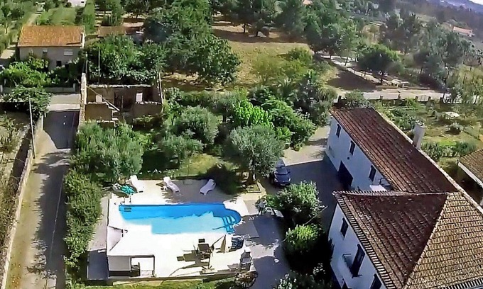 Tabua Bed & Breakfast | Bed and breakfast in Tabua – Traditional Portuguese Farmhouse