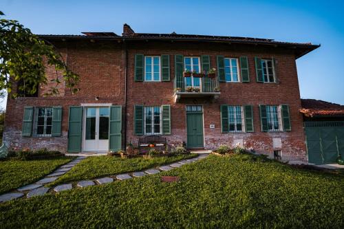 Montiglio Monferrato Bed & Breakfast | Bed & Breakfast Barbera e Tulipani