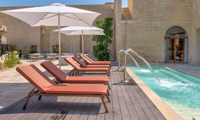 Centro Storico House | Bed & Breakfast in Maglie with 1 bedrooms sleeps 2