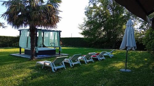 Castello di Brussa House | Bed & Breakfast Orizzonte