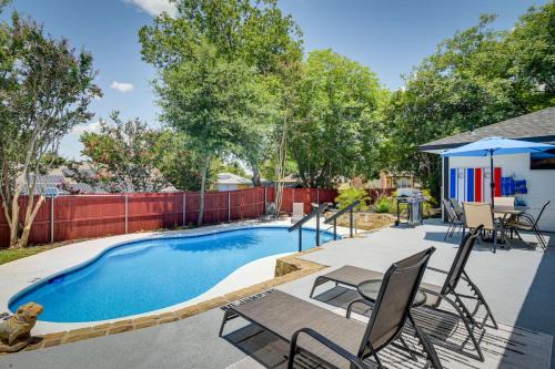 Bedford House | Bedford Retreat with Private Pool and Gas Grill!