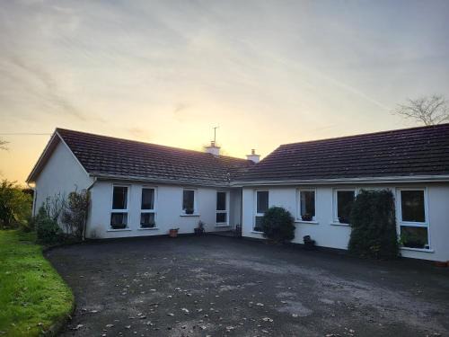 Taghmon Bed & Breakfast | Beech Lodge Garden View Studio Apartment