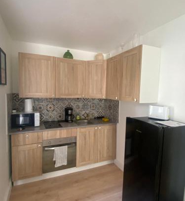 Cote Ouest Ormeaux Apartment | Bel appartement dans résidence avec balcon