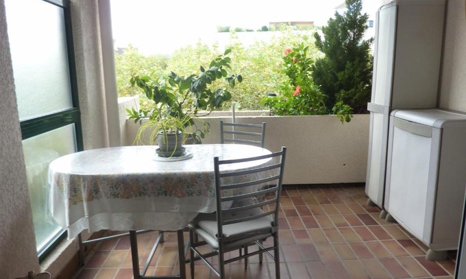 Hyeres City Centre Apartment | BEL APPARTEMENT T2 LES CHARTREUX centre ville