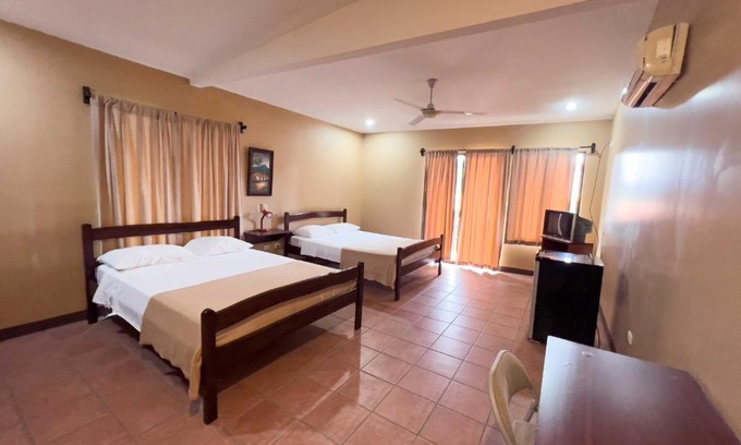 San Antonio de Belen Hotel | Belen Suites