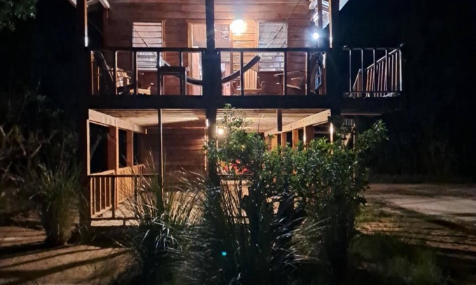 Lighthouse Reef Cabin | Belize Blue Hole Tropical Cabin for Scuba divers!
