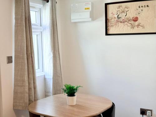 Heath Apartment | Bell House