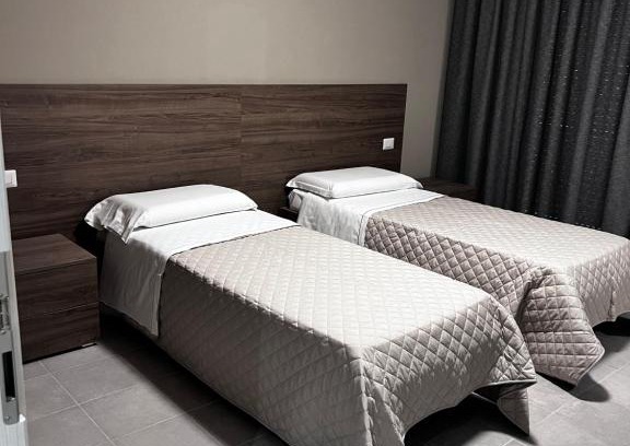 Chiari Hotel | Bella Napoli albergo Chiari