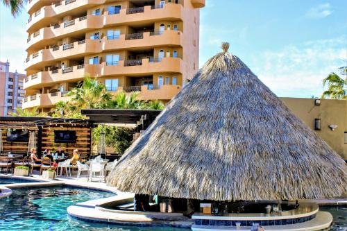 Puerto Penasco Apartment | Bella Sirena 601-B -Stylish Condo in Oceanfront Resort