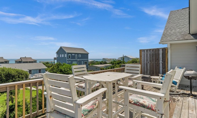 Emerald Isle House | Bella Vista East with Oceanview