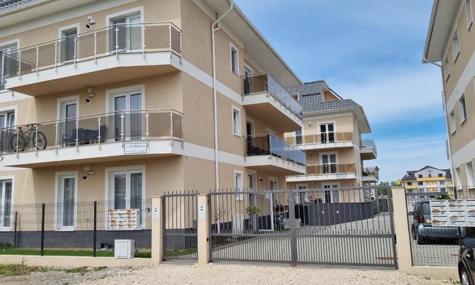 Tractorul Apartment | Bella Vista Residence