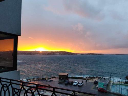 Qawra Apartment | Bellagio Seafront Apartment