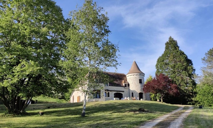 Saint-Amand-en-Puisaye Cottage | Belle demeure familiale à la campagne en Puisaye, près de Guédelon, Sancerre