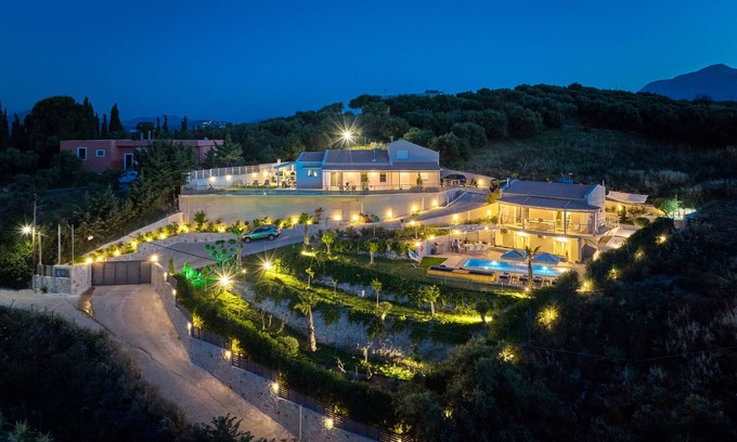 Voutai Villa | Belle Vue Country Style Villa