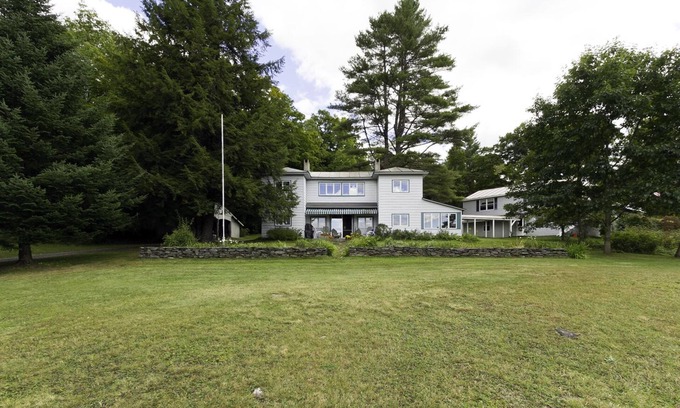 Post Mills House | Beloved family home near Dartmouth College.