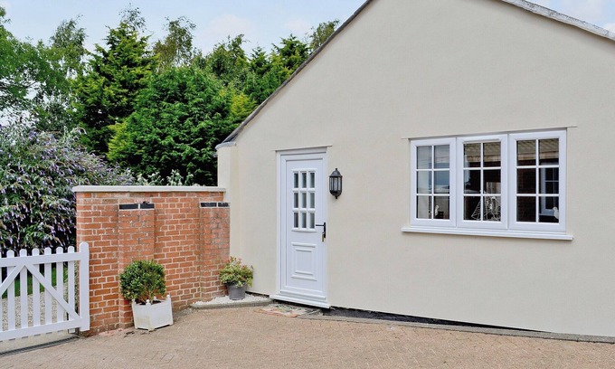 Tetford Cottage | Belton Cottage - UK44745