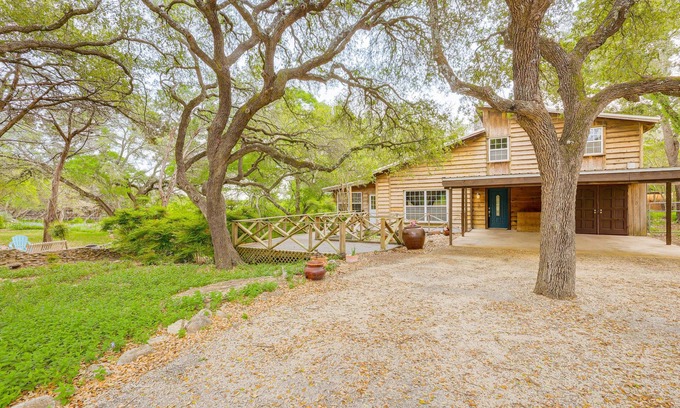 Morgans Point Resort House | Belton Lake Getaway ~ 2 Mi to Marina!