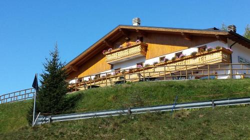 Monno Hotel | Belvedere Mountain Experience