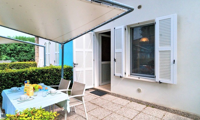 Lido di Pomposa House | Belvilla by OYO Buongalow Famiglia