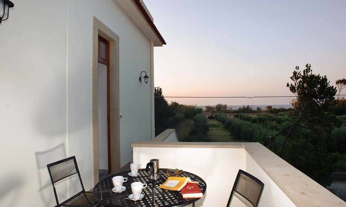 Patti Villa | Belvilla by OYO Casa Cicero