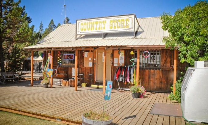 Three Rivers Resort | Bend-Sunriver Camping Resort Studio Cabin 6
