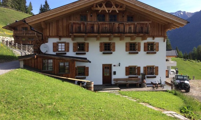 Umhausen Cabin | Berghütte Schöpf