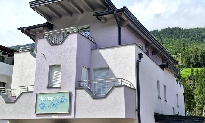 Soelden Apartment | Bergkristall by Interhome