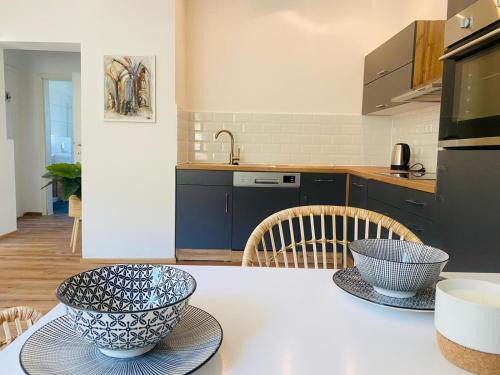 Grafenbach Apartment | Bergluft TOP 1 Modern Apartment with 2 bedrooms in Grafenbach - Wi-Fi, Parking & 24 hour Self Check-in