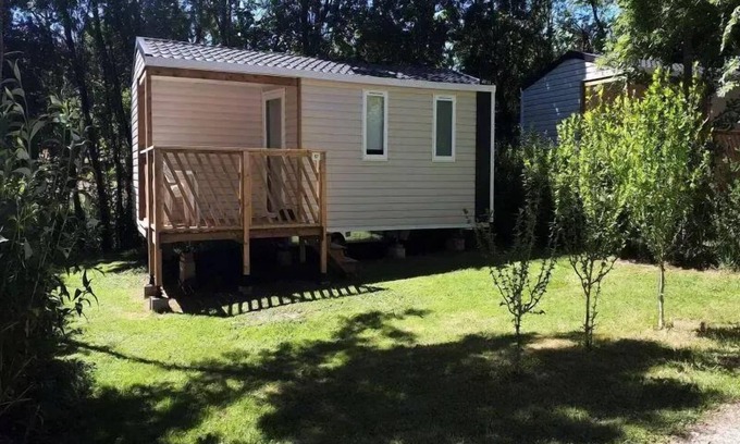 Rives House | Bergougne Campsite* - Mobile home LOGGIA 3 rooms 4 persons
