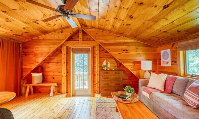 Washington Cabin | Berkshires Log Cabin by Evergreen Home