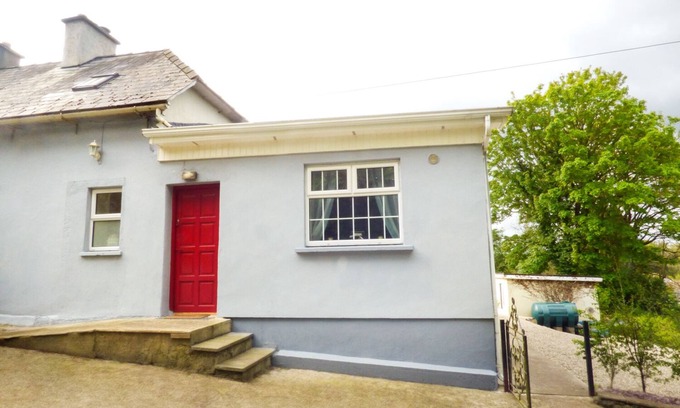 Enniscorthy Cottage | BERRYLANE, pet friendly in Enniscorthy, County Wexford
