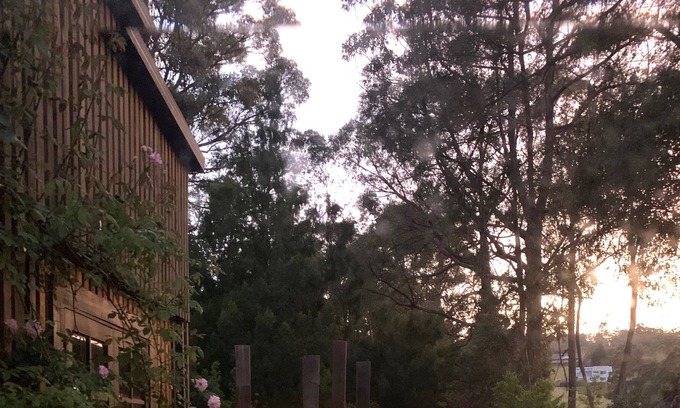 Abels Bay Cottage | Bespoke riverfront cottage nestled amongst the trees.