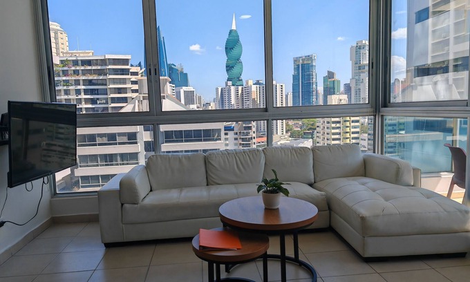 Obarrio Apartment | Best Location, 2 bed, 2baths, High Speed Internet