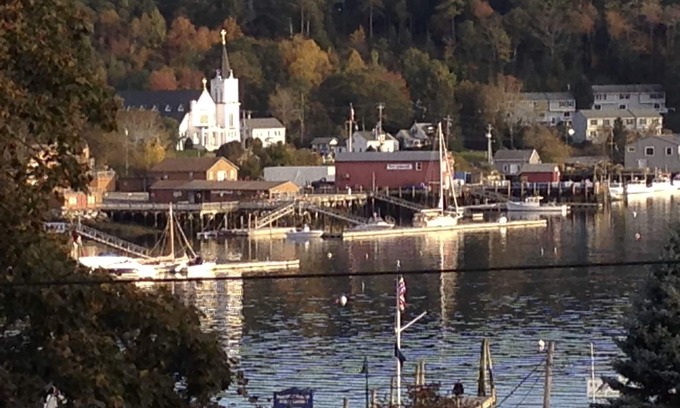 Boothbay Harbor Apartment | Best Location and above it all. Updated & Refreshed.