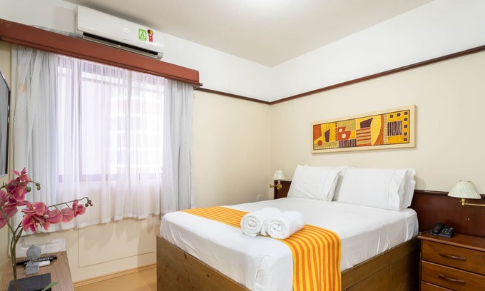 Cerqueira Cesar Apartment | * * Best location in São Paulo, 2 blocks from Av. Paulista - Gardens **