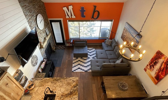 Brian Head Condo | BEST Location next to Giant Steps Ski Lift! FUN Cozy Condo!