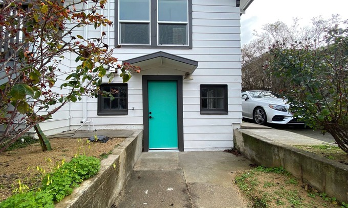 Poets Corner House | Best of Berkeley