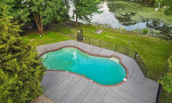 Garland House | Best of Garland | Pool, Cinema Rm, BBQ (3BD/2.5BA)