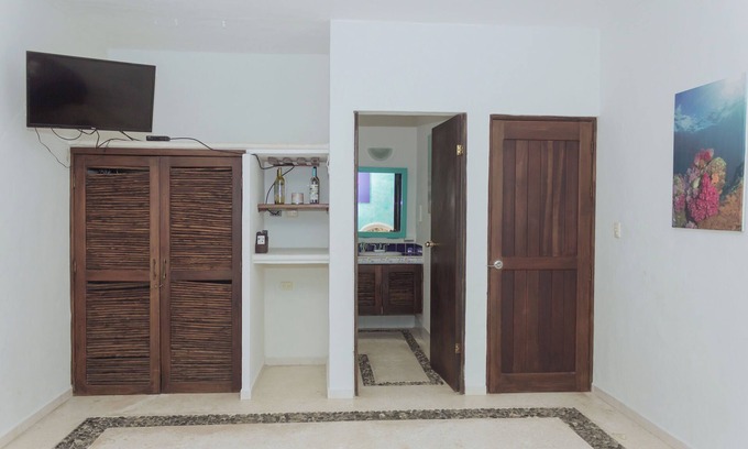 Yucatan Peninsula House | Best Place to Relax W/pool Frontbeach House! Pelicanos