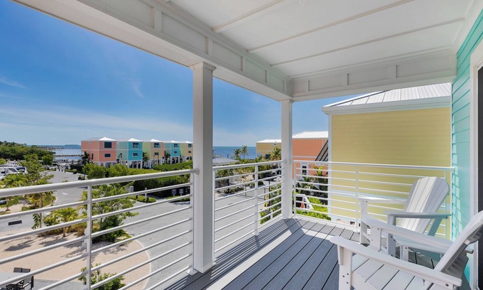 Islamorada House | Best sunrises in all of Islamorada!