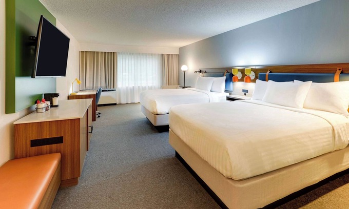 Oyster Point Hotel | Best Value, Quality Stay! Pets Allowed, Near Linden/Hillside Green Spot