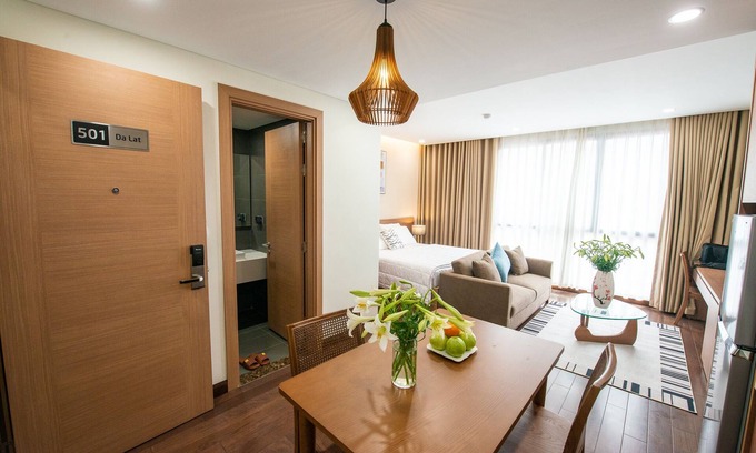 Ba Dinh Apartment | Best view Studio Apartment