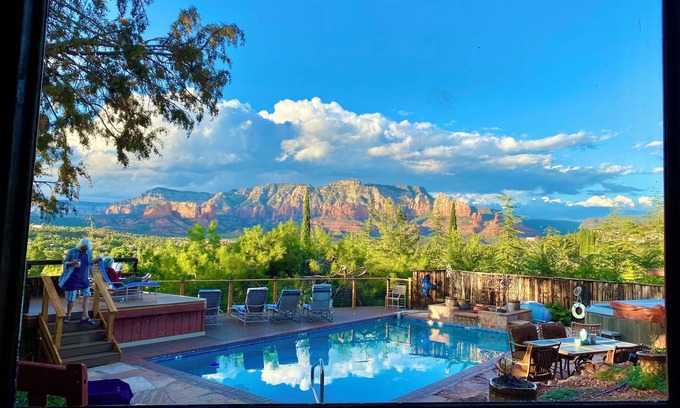 West Sedona House | Best Views, Pool, Spa, Walk to Town, Hiking trails, Airport Vortex