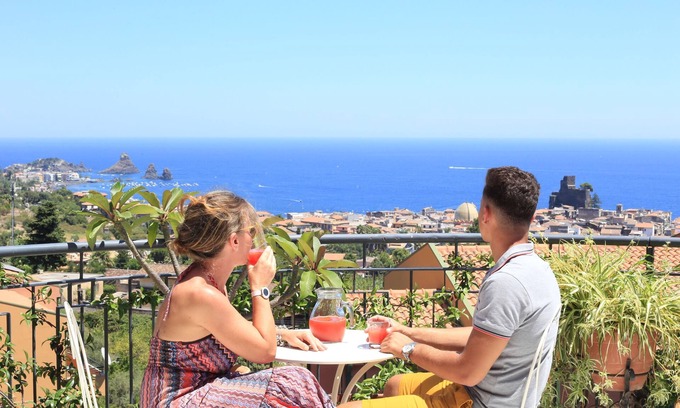 Aci Castello Bed & Breakfast | Best way from Catania to get Sicily by car - Eastern Sicily by car